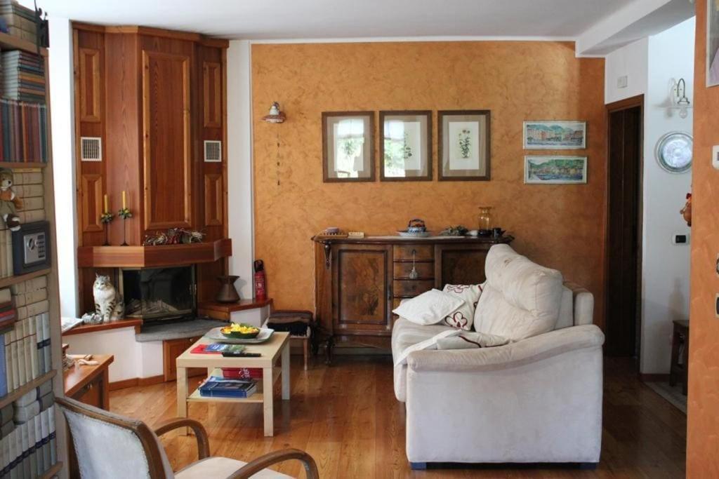 Casa Colori Villa Poggiridenti Exteriör bild